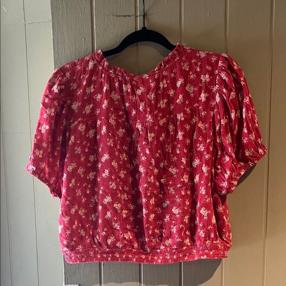 American Eagle Red Floral Blouse Sz XL Button Details - Picture 5 of 5